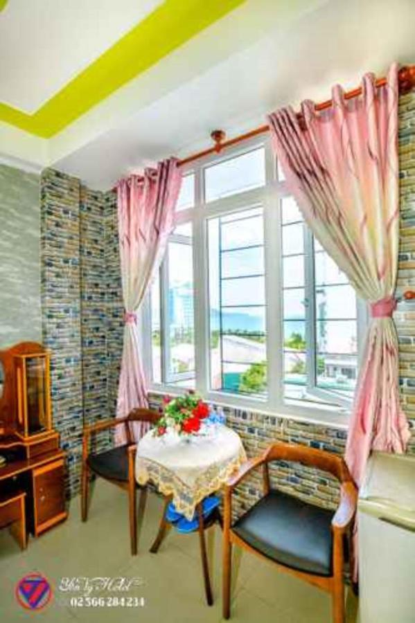 קוי נון Yen Vy Hotel מראה חיצוני תמונה